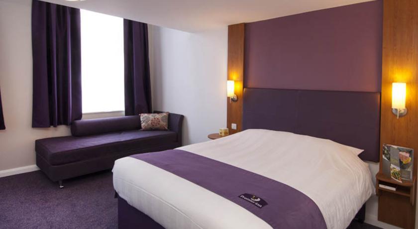 Premier Inn Glasgow East Kilbride - Peel Park Habitación foto