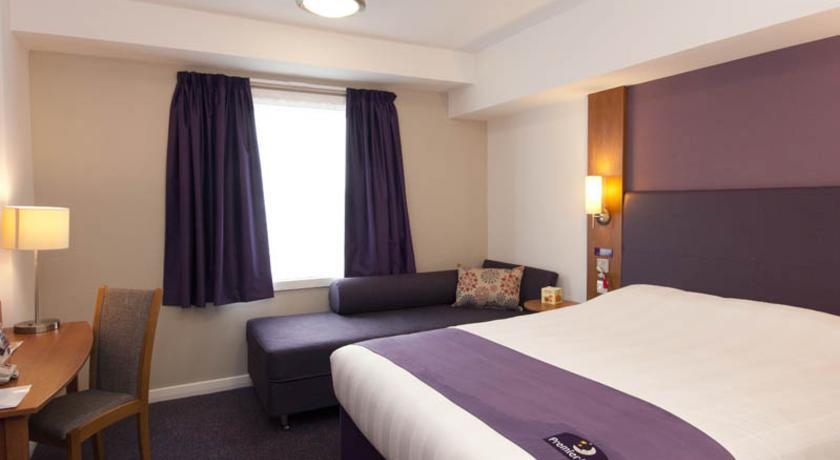 Premier Inn Glasgow East Kilbride - Peel Park Habitación foto