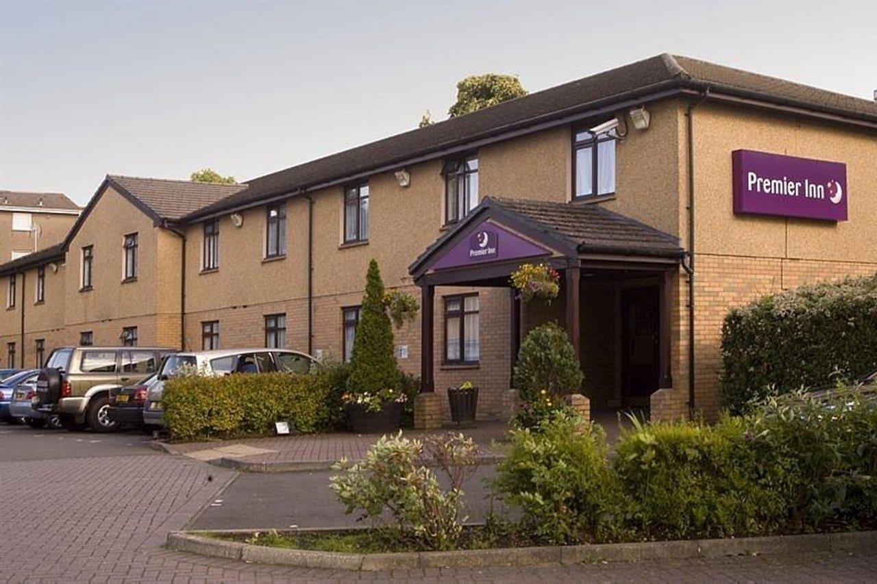 Premier Inn Glasgow East Kilbride - Peel Park Exterior foto