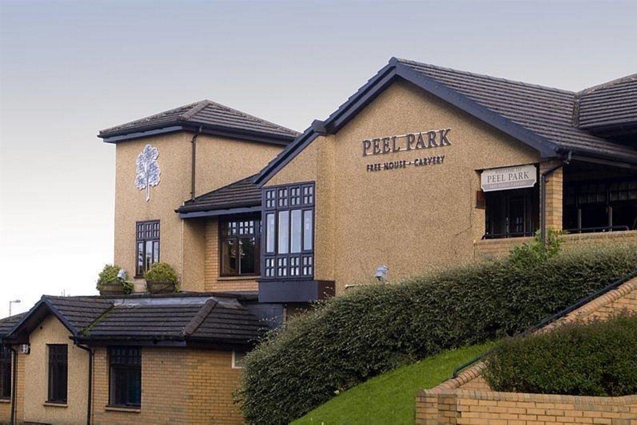 Premier Inn Glasgow East Kilbride - Peel Park Exterior foto
